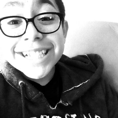 alexcuev13's profile picture. people say life isn't worth living but I say fuck them it is