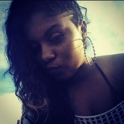 beautiebabii's profile picture. my turn