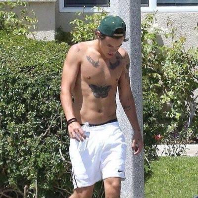 Free Follow From @5sauceinatube :)