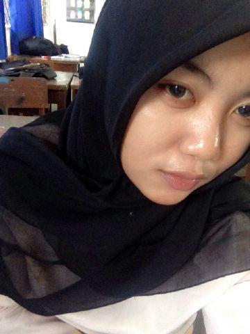 Cindyauliaokta's profile picture. God