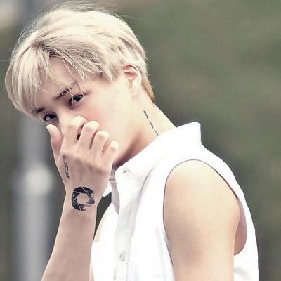 @DirtySecretRP / Peter Brown Decaux / 20 Maret 1990 / Model Manager / $145 - 41,13 G / talk less. do more.