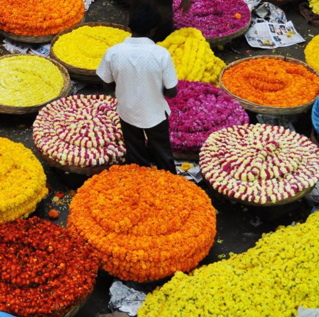Your trusted Bengaluru/Bangalore guide to dining, lifestyle and info. Posts are our personal views. Enjoy exploring Bangalore through our tweets.