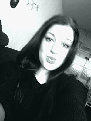 ~ You're never fully dressed without a SMILE | :) | :D  © | 18 | German | LOUIS | female | Bi (?)