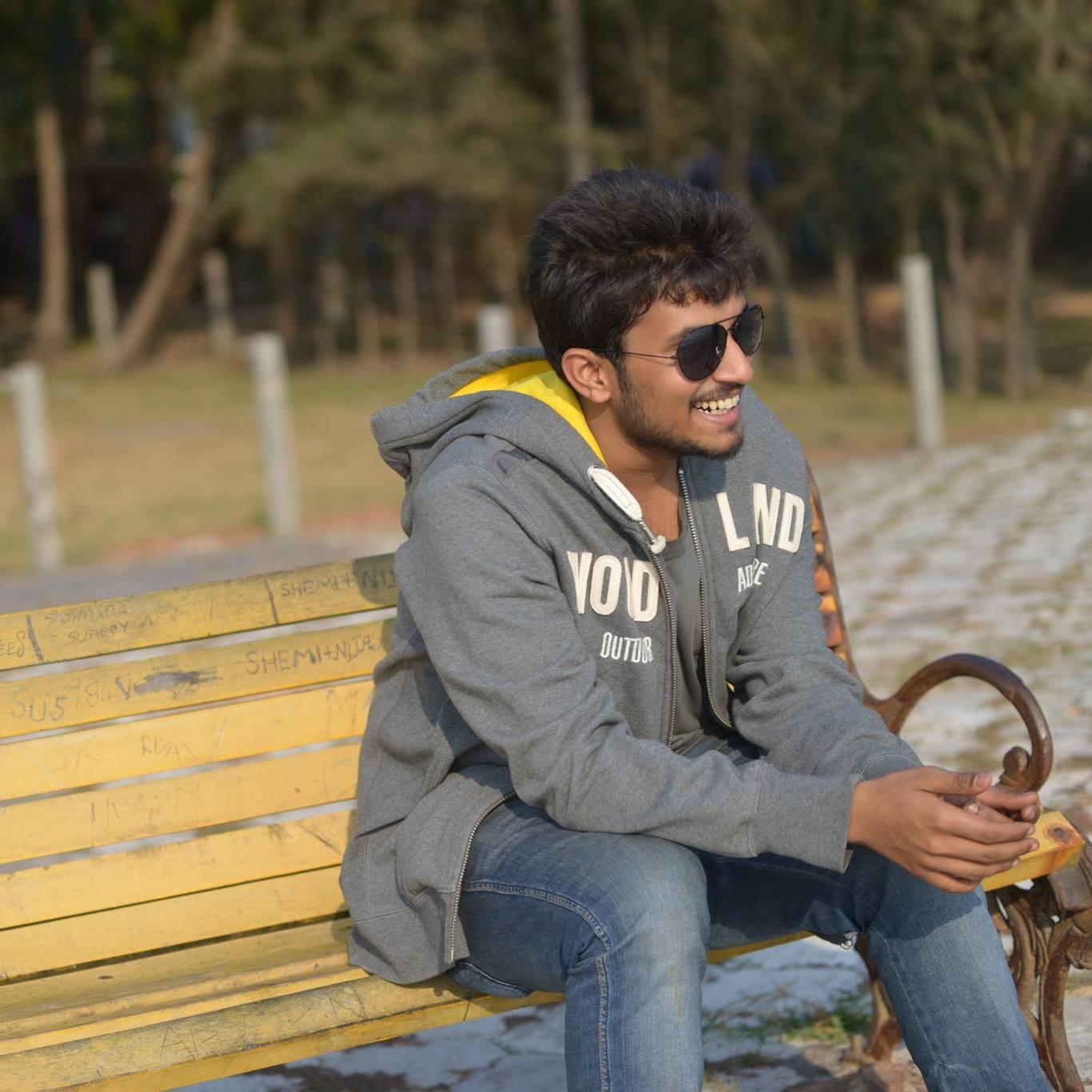 PunyaSwaroop's profile picture. Senior Data Scientist, Options Trader, Poker lover