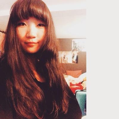 下輩子想當一隻躺在屋頂上曬太陽的貓。