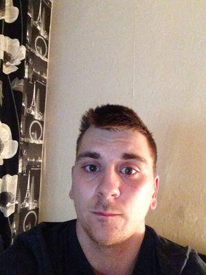 Mattyt_2014's profile picture. 