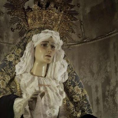 Cuadrilla de costaleros de María Santísima de la Esperanza.