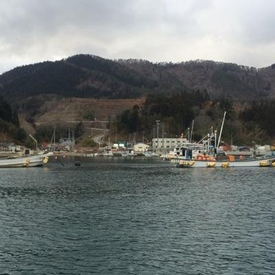 田舎大好きアナログ人間。 成人済み。キレイな絵が好きで、色々と勝手に見させていただいてます。すみません、勝手なフォロー失礼します。