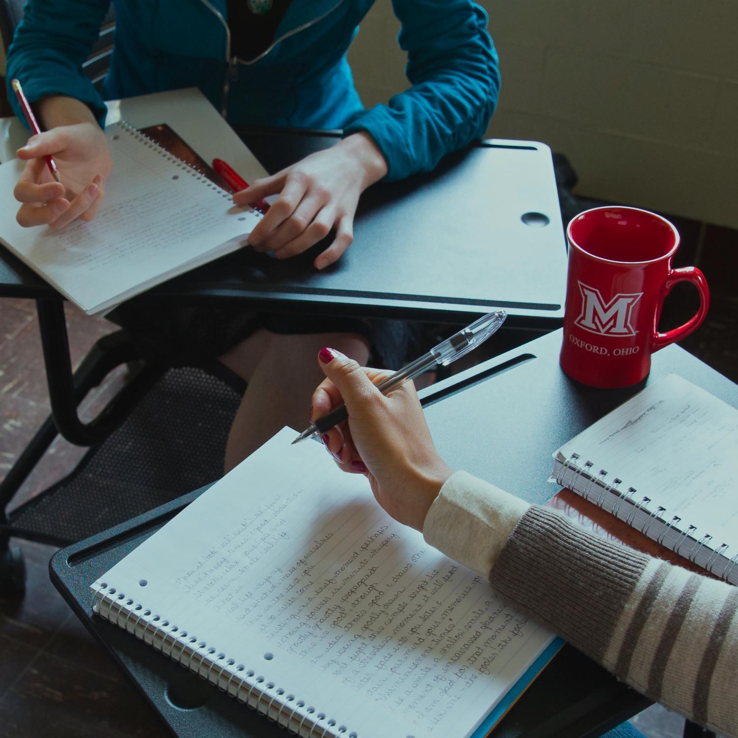 Official Twitter for the Miami University Creative Writing Program (BA, MFA). Literary community, events, opportunities, loving the work of the word.