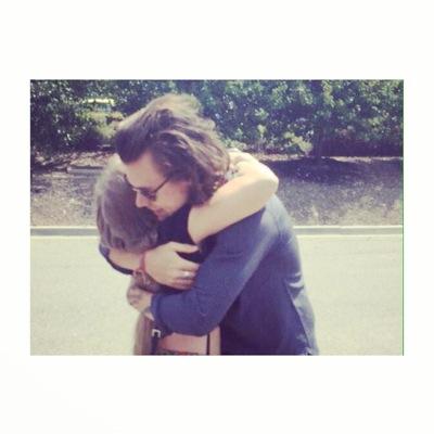 ．．．．．⚐ ⚐ ⚐Directioner ONLY ⚐ ⚐ ⚐ ．．．．this is ME （ @91_ellen ）＆ （ @Ellen91Xx ） ◡̈♡̷ OnTheRoadAgainTour 2/27 3/2 ニッポンダイスキ！