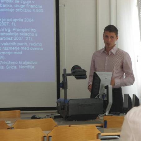 usdforecast's profile picture. Currency & Cryptocurrency trader