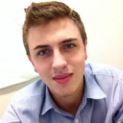 Vocês riem de mim por eu ser diferente, e eu rio de vocês por serem todos iguais !!!