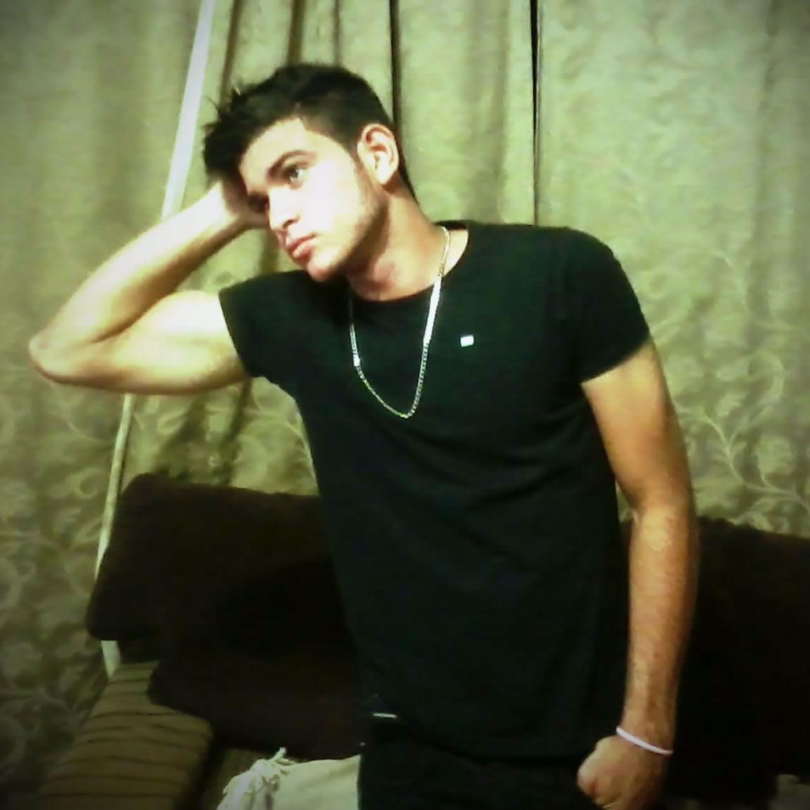 #O_sorriso_de_quem_sofre_é_lindo_pq alem_de_sofrer_tem_ a_capacidade_de_sorrir...