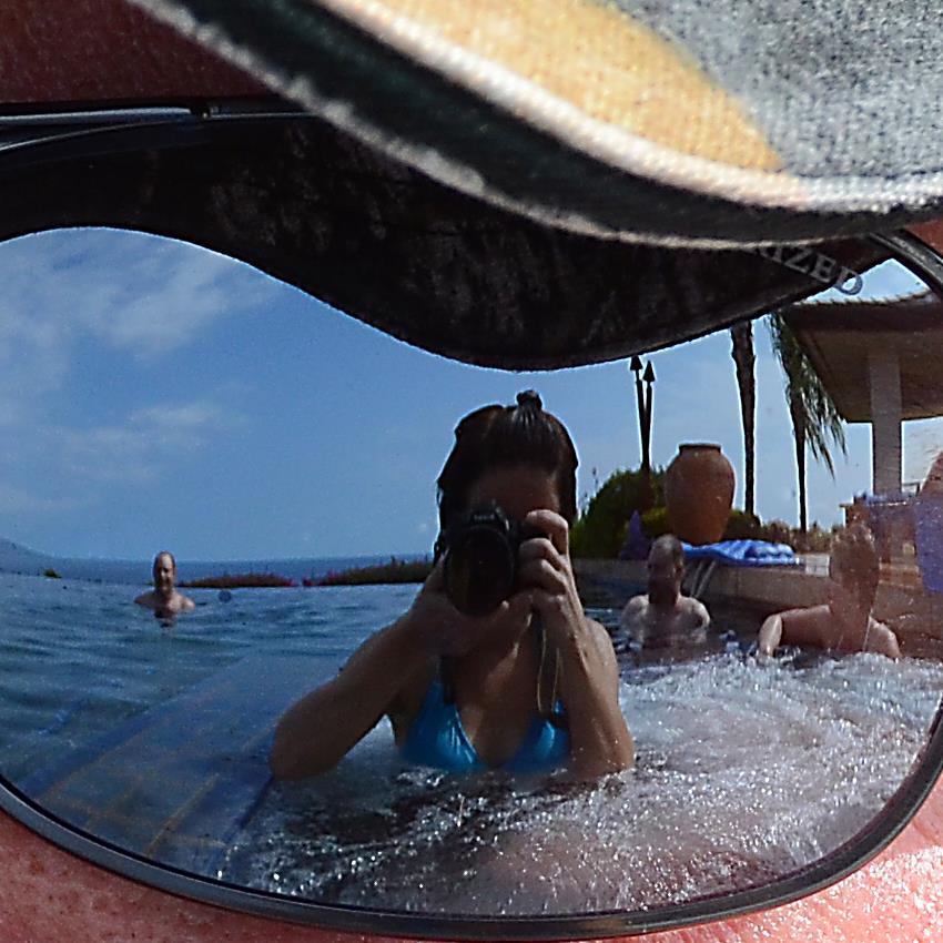 carrieannephoto's profile picture. Believer, daughter, sister, wife, mother, photographer, health & wellness peep, dark chocolate connoisseur, old-house-lover & domestic engineer extraordinaire!