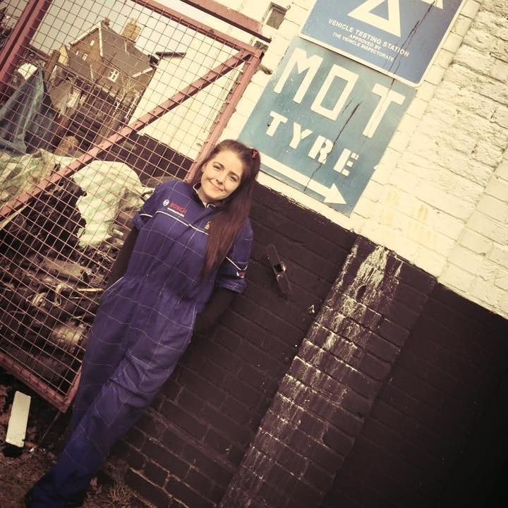 SafiyyasRepairs's profile picture. Here at our centre we carry out mot's along with major body repairs, servicing, diagnostics, gearbox reconditioning and much more! no job is too big or small!!