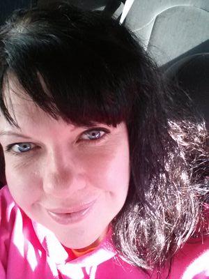 AngelaDare2's profile picture. 