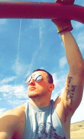 Pain is Temporary, Pride is Forever