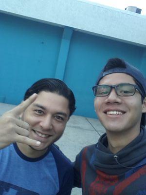 KennyGiron11's profile picture. 