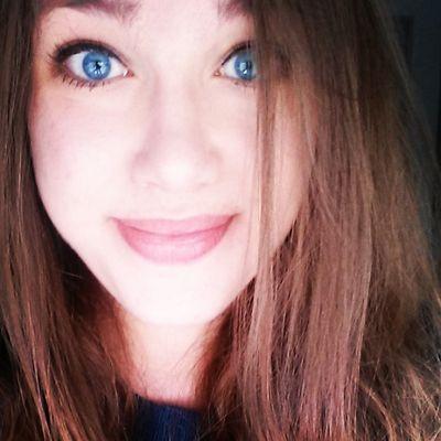 catcheroftherye's profile picture. mein Hobby ist gehalten werden, weil das so tiefgründig klingt.