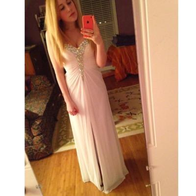 bootyisthebomb's profile picture. your booty my dms?