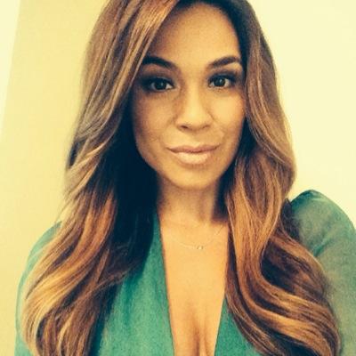 Roberta_Inez's profile picture. Celebrity Makeup Artist & Beauty Expert