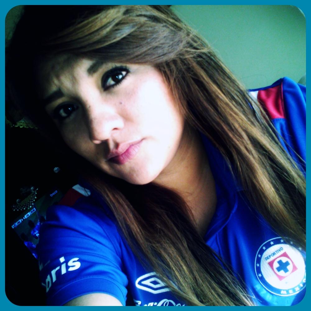 @olafgl93 Tú eres mi mañana y mi presente, para toda la vida ;)