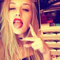 melaniakovac5's profile picture. ~18/Slovakian/single