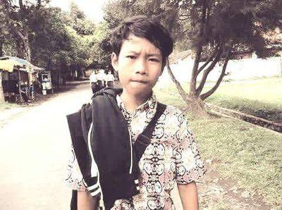 bayuanggoro283's profile picture. 