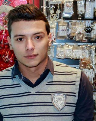 ‏ايوه عارف  غميت #عنيا عشان مكونش شايف  .. حب زايف  امل هايف .. كنت ف الحقيقة خايف