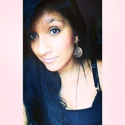 Estudante de Psicologia, 19 anos , solteira