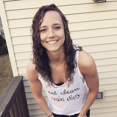 Cat owner, giraffe lover, pole vaulter & daughter of Christ who's trying to figure out her life one joke at a time in Sioux Falls, SD