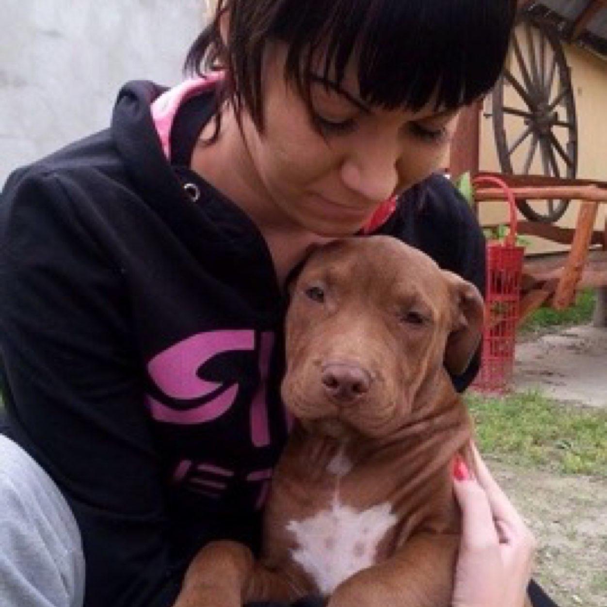 19niami87's profile picture. 