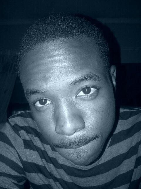 mandladeezy's profile picture. I stand out!