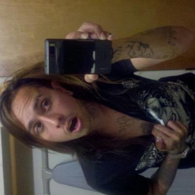 Tattoo artist zizz'z Tattoo shop Ukiah Ca ask Fer me Muffin