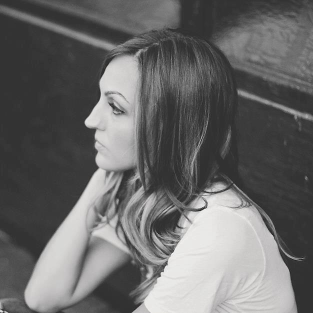 I'm a wedding and boudoir photographer based out of metro Detroit, available for travel! 3