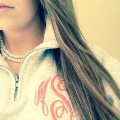 I love anything I can put a #monogram on. Keeping it #preppy in #Charleston, South #Carolina. Col. of Charleston! #ADPi