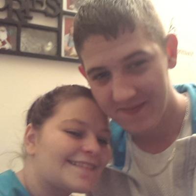 katie496's profile picture. 