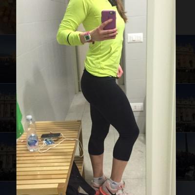 Continuing my quest to be fit ~ College student and hockey fan just trying to live a healthy and active lifestyle :) avi is me
