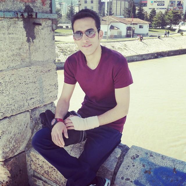 cemalceylan71's profile picture. 