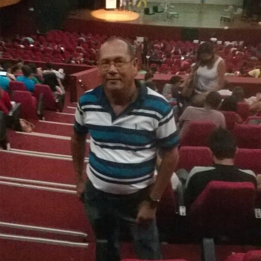 Sou professor do estado de sergipe, casado  tenho um filho   e uma filha