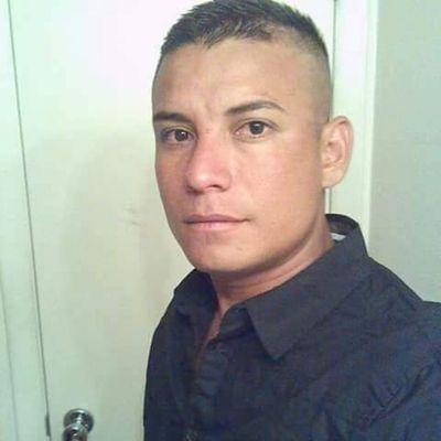 josbert114's profile picture. 