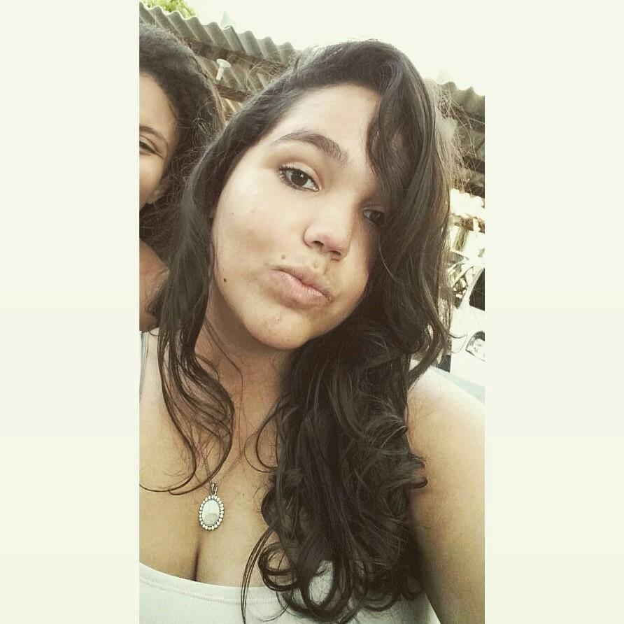 18 , leonina .. Apaixonada pela vida makes e gatinhos 3