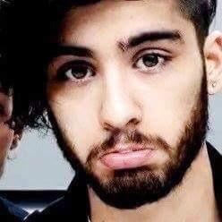O destino deve estar me olhando com aquela cara de quem diz essa oataria ai é elounor shipper.                                           
Elouv4cas.