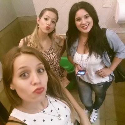 roblesagustina_'s profile picture. 