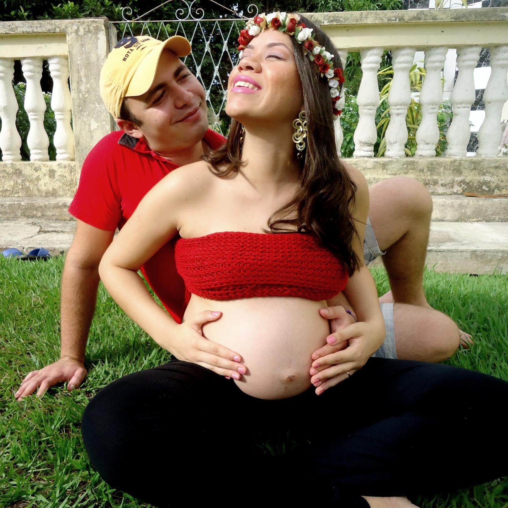 Acredito em sonhos, não em utopia. Mas quando sonho, sonho alto. Estou aqui é pra viver, cair, aprender, levantar e seguir em frente.