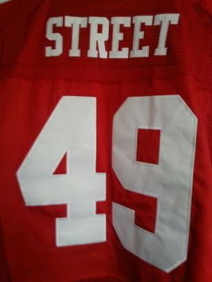 beeski49's profile picture. 