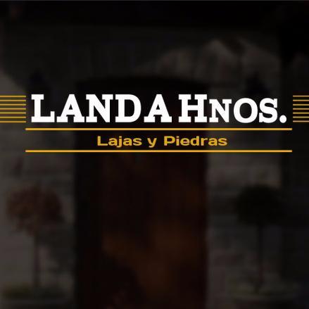 Somos una empresa con mas de 41 años de experiencia. Nos especializamos en frentes de piedra, hogares, molduras, y pisos.