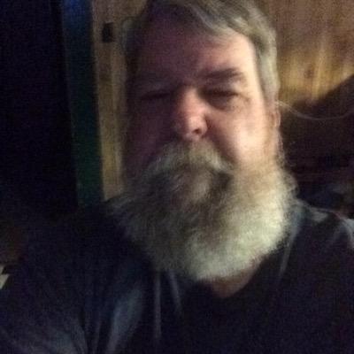 pullmyfinger8's profile picture. 