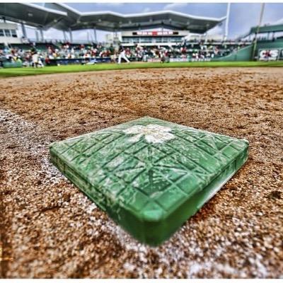 LvmeSB's profile picture. 