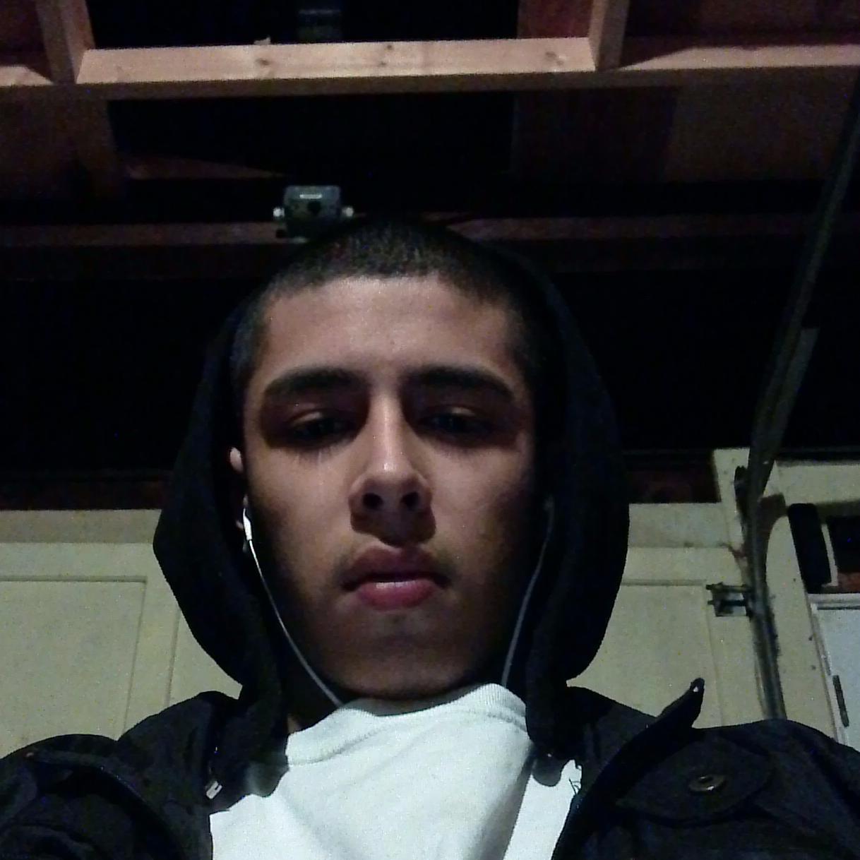 Suspect_il's profile picture. 